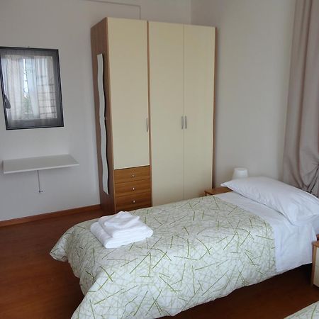 Alloggio Cavour Ferrara Zimmer foto