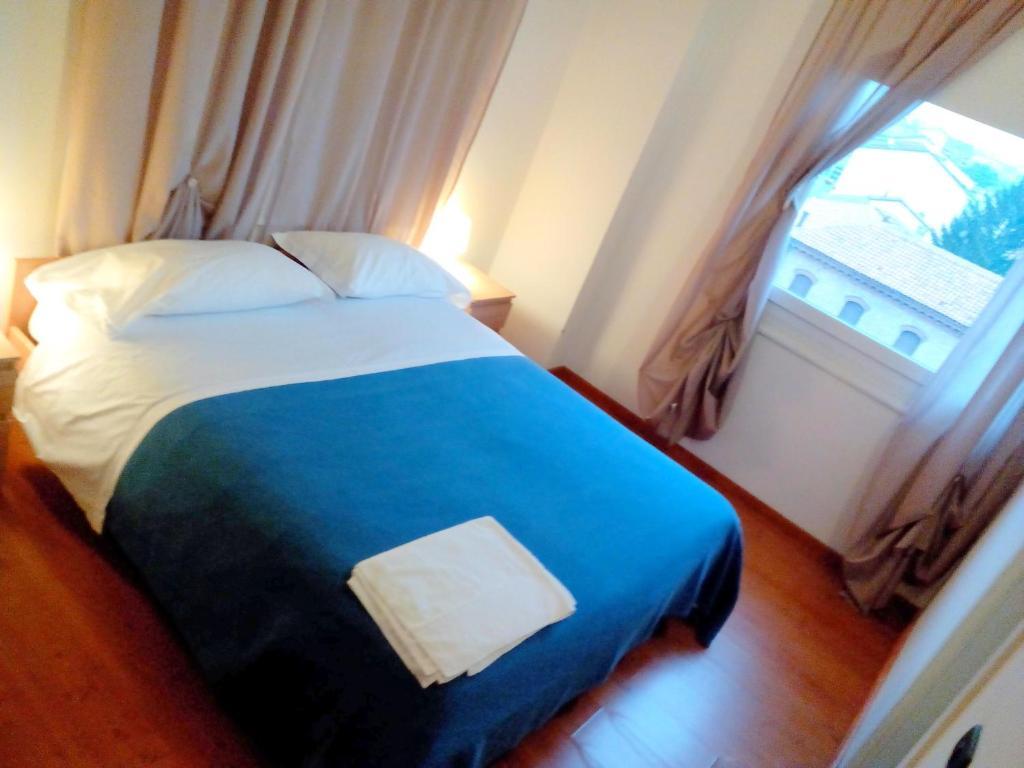 Alloggio Cavour Ferrara Zimmer foto